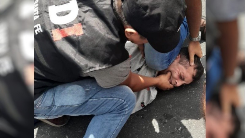 Acosta estaba por firmar una condena a 13 años por asociación ilícita y homicidio simple.