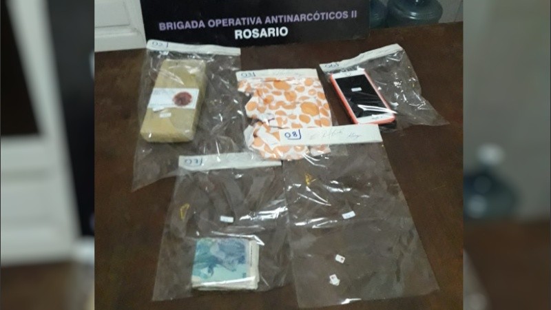 Los elementos secuestrados en el procedimiento.