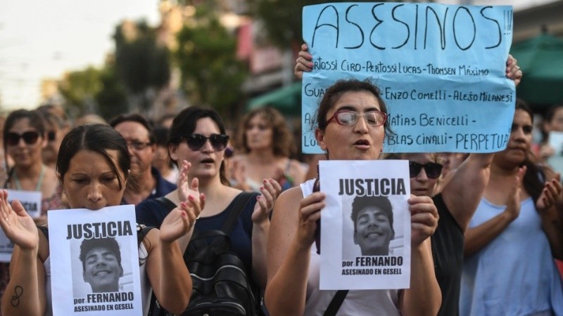 Vecinos de Zárate pidieron que no haya impunidad por el asesinato en Gesell.