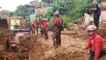 El último viernes cayeron en Belo Horizonte 171,8 milímetros en 24 horas, el mayor volumen registrado en un día desde que se realizan mediciones.