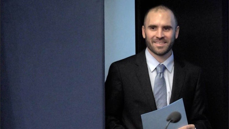 El ministro de Economía mantuvo un encuentro con representantes del FMI.