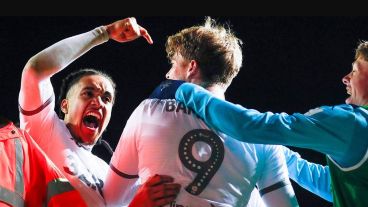 Los jugadores del Loco se ilusionan con el ascenso.