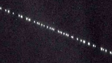 No era ovnis, eran satélites.