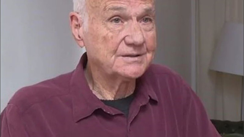 El ex clero ahora va por su tercer film.