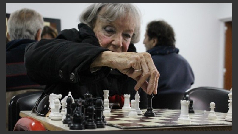 Los talleres se dictan en la Biblioteca Argentina, Pte. Roca 731, y en el Instituto Municipal de Previsión Social, San Lorenzo 1055.