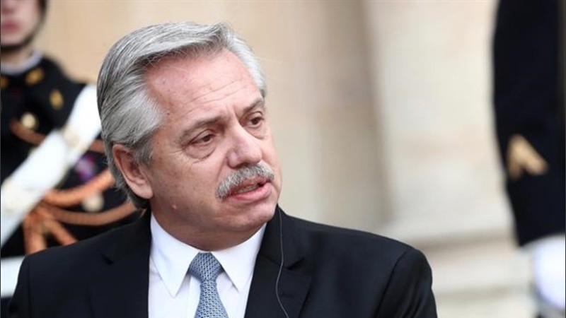 El presidente de la Nación propuso el proyecto en una reunión con organismos en Francia.