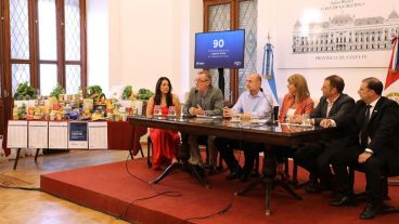 El gobierno provincial lanzó los 90 artículos de Precios Santafesinos.