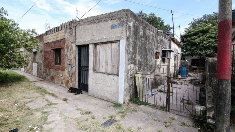 La vivienda donde fue hallado el cuerpo de la víctima.