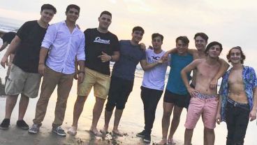 El grupo de rugbiers que atacó y mató a Báez Sosa.