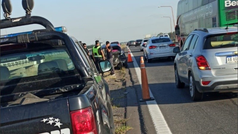 El siniestro vial generó un amplio operativo y congestión vehicular.