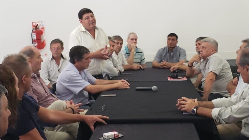 El encuentro tuvo lugar en el Sindicato de Aceiteros de San Lorenzo.