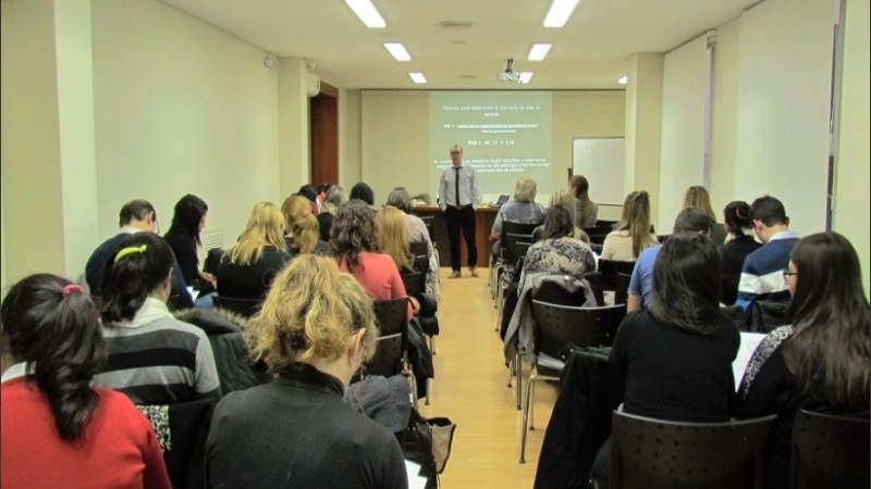 Los cursos brindan herramientas técnicas y actitudinales para enfrentar los desafíos laborales.