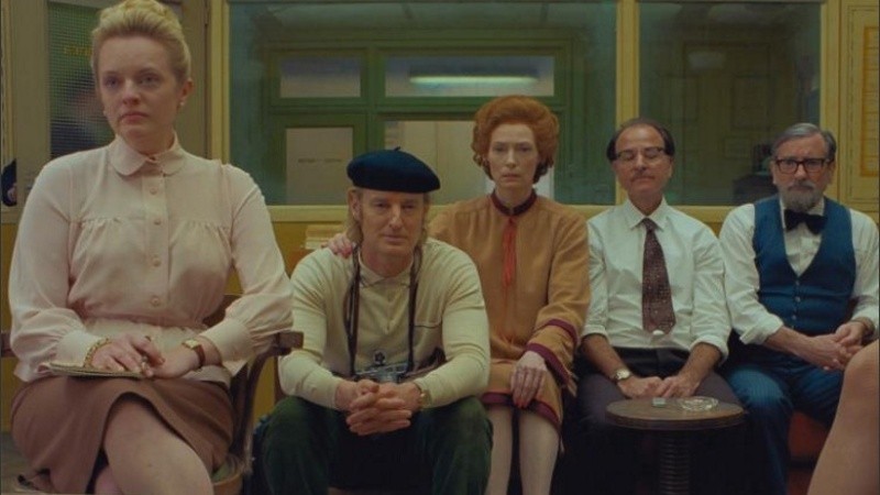 En primer plano. Elisabeth Moss, Owen Wilson y Tilda Swinton.