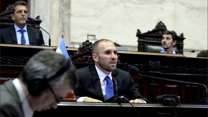 El ministro de Economía de la Nación en la Cámara de Diputados.