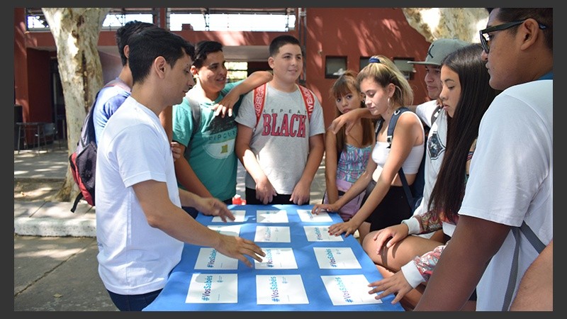 El debut fue con una gran participación de jóvenes.