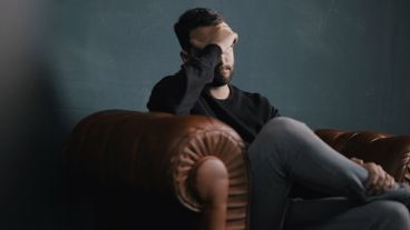 "Los pacientes que asisten a un espacio psicoterapéutico, pese a su gran diversidad, presentan la demanda común de aliviar su malestar o sufrimiento", dice Martinez.