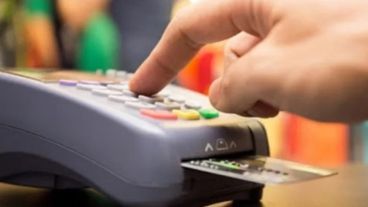 El Banco Central postergó el plazo para pagar el resumen de la tarjeta de crédito hasta el fin de la cuarentena.