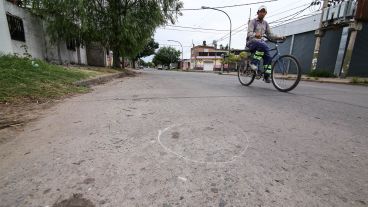 El crimen ocurrió este domingo a la noche en Génova y Cabal.