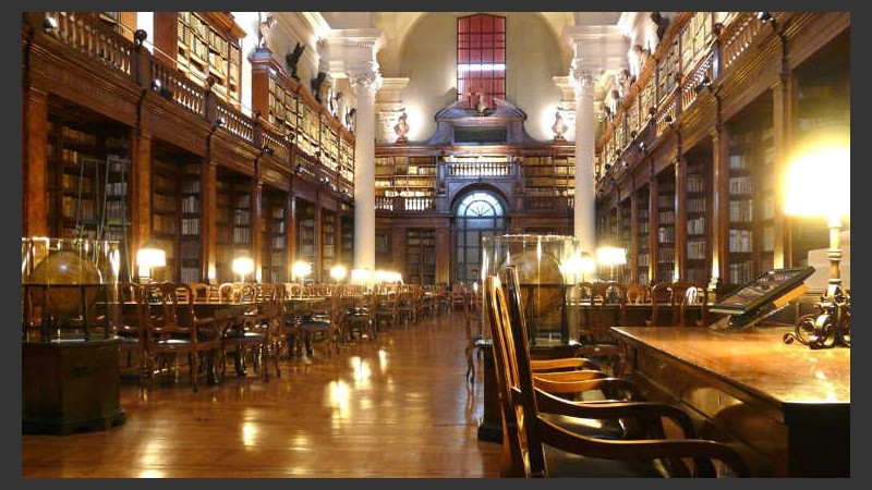 La comitiva de la UNR visitó los departamentos de Derecho, Ciencias Veterinarias, Ciencias Agrarias, Ciencias de la Educación y Ciencia Politica, entre otros.