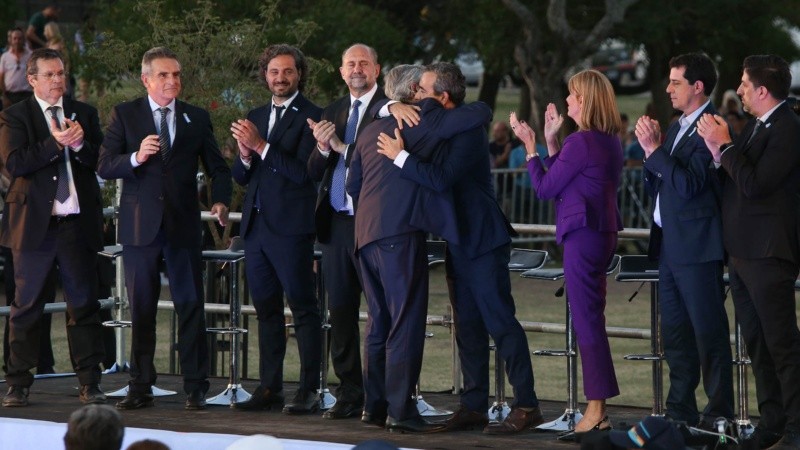 Postales del homenaje a Manuel Belgrano este jueves por la tarde en Rosario.