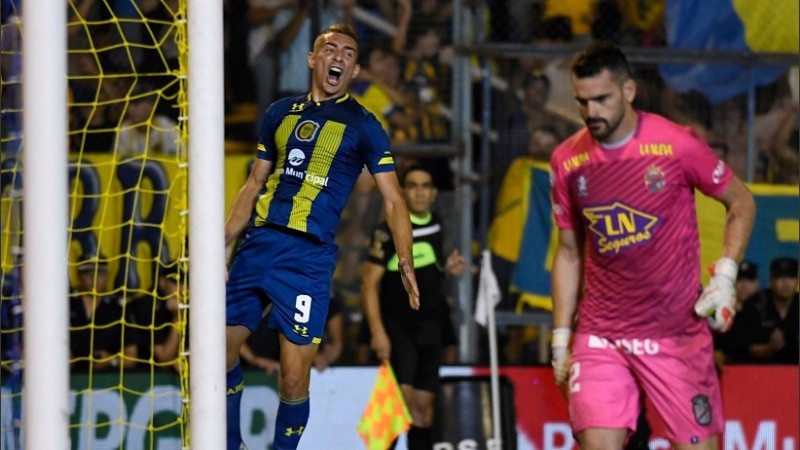 Marco gritó e hizo gritar a todo el Gigante.