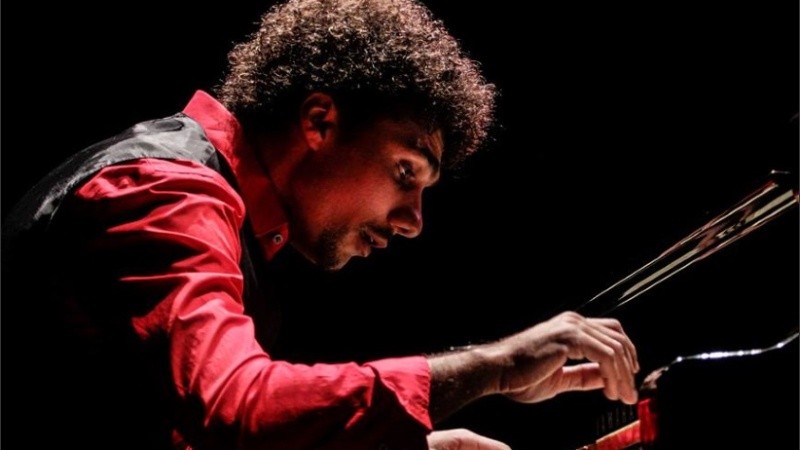 El pianista Joel Tortul.