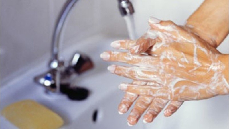 El estudio respalda las recomendaciones de la Organización Mundial de la Salud de lavarse regularmente las manos