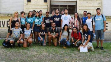 Las y los estudiantes sostienen que "el costo del boleto no puede ser un obstáculo en el acceso a la educación".