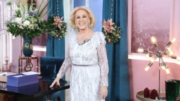 Todo listo para el regreso de Mirtha Legrand a la televisión.