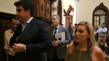 El encuentro comenzó aproximadamente a las 9.30 de este jueves.