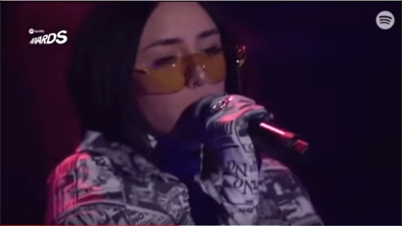 La artista rosarina Nicki Nicole brillo en los Spotify Awards