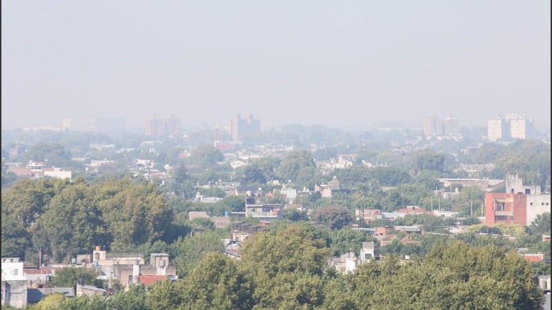 “Vivir en zonas contaminadas hace más vulnerables a los habitantes, dado que las partículas nocivas podrían llevar el virus