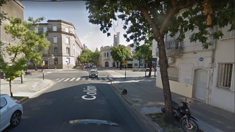 El hecho violento hecho ocurrió en el centro de la ciudad. 