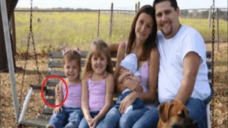 La foto sorprendió a la familia y se volvió viral.