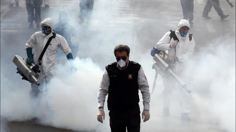 El virus también afectó a las instituciones públicas de Irán.