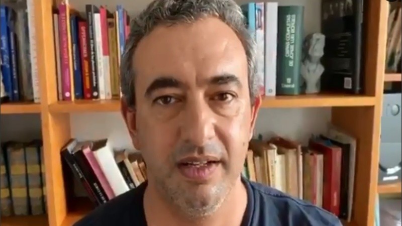 A través de un video en redes sociales, el intendente de Rosario, Pablo Javkin, recordó las recomendaciones en uso para contener el avance del coronavirus.