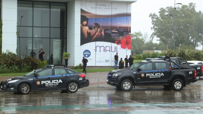 La Policía se dirigió a la torre ubicada en avenida Estanislao López al 2600.