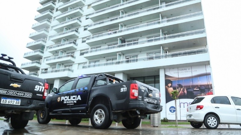 La Policía se dirigió a la torre ubicada en avenida Estanislao López al 2600.