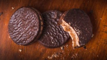 La prohibición de la venta de los productos es por no cumplir las normas vigentes.