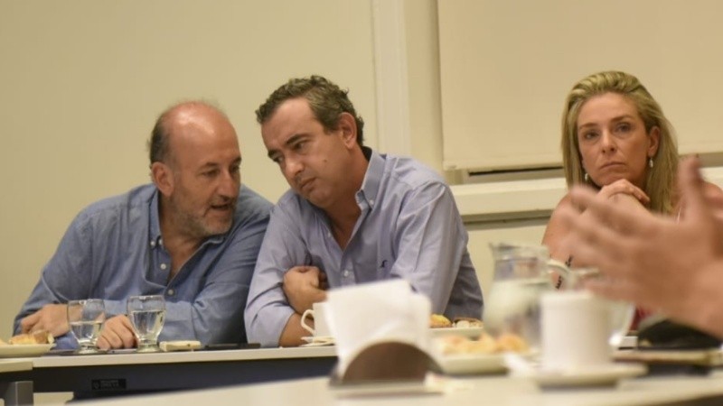 Caruana junto al intendente Javkin.