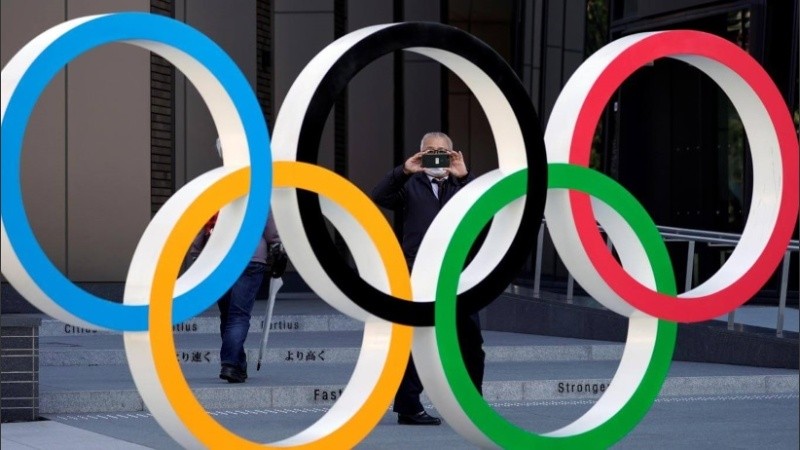 Por ahora, los Juegos Olímpicos no se postergan.