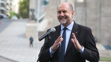 Perotti valoró la incorporación de unidades para mejorar la seguridad.