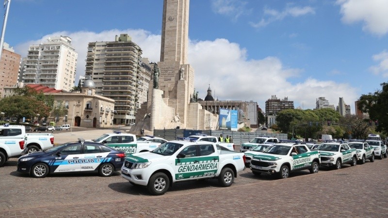 Los 60 patrulleros que se presentaron en Rosario.