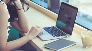 El objetivo es mantener a la UNR cerca de los estudiantes.