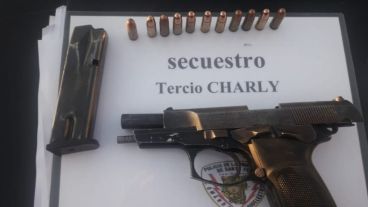 Elementos secuestrados al detenido.