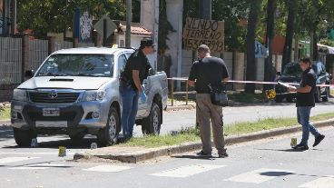 Personal de la PDI trabajó en la escena del crimen.