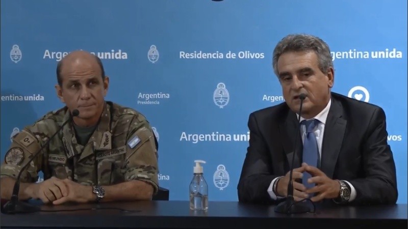 Este sábado las FF.AA repatriarán a los argentinos varados en Perú.