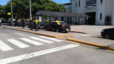 Hubo control de taxis en la zona de la terminal.
