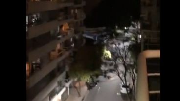 Segundo "aplausazo" en Rosario para reconocer a profesionales de la salud.