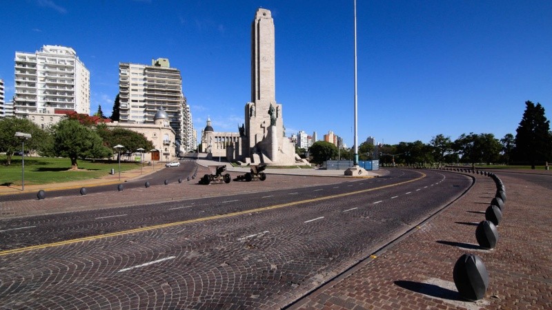 Así se veía la zona del Monumento a la Bandera este domingo por la mañana.